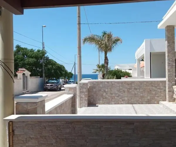 Stella Maris 度假居 托雷圣乔万尼乌